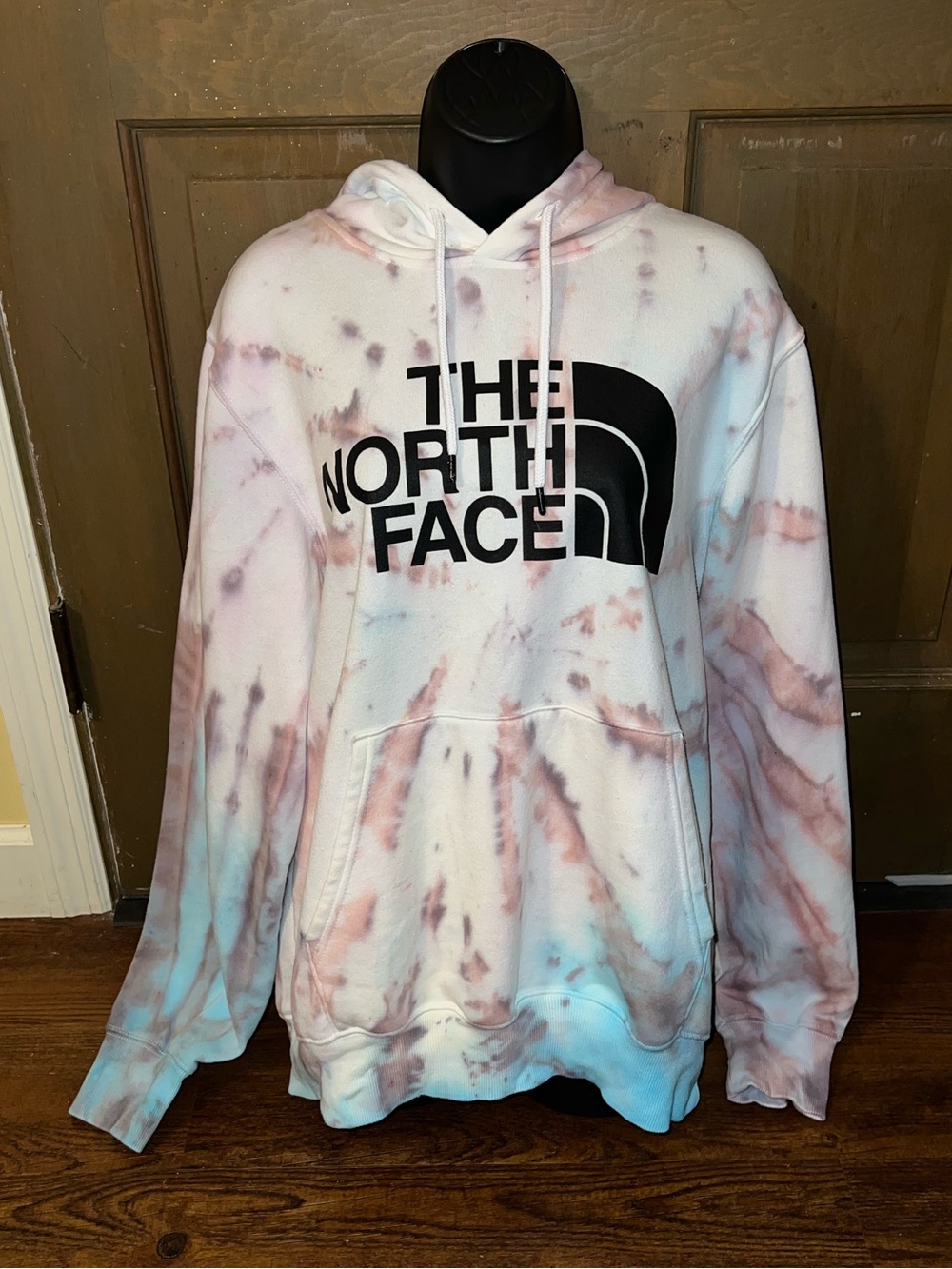The North Face White Pastel Subtle Tie-Dye Fleece Cozy Hoodie Black Logo Size M